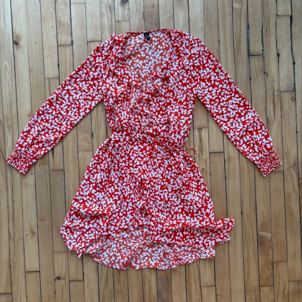 Vero Moda wrap dress size medium